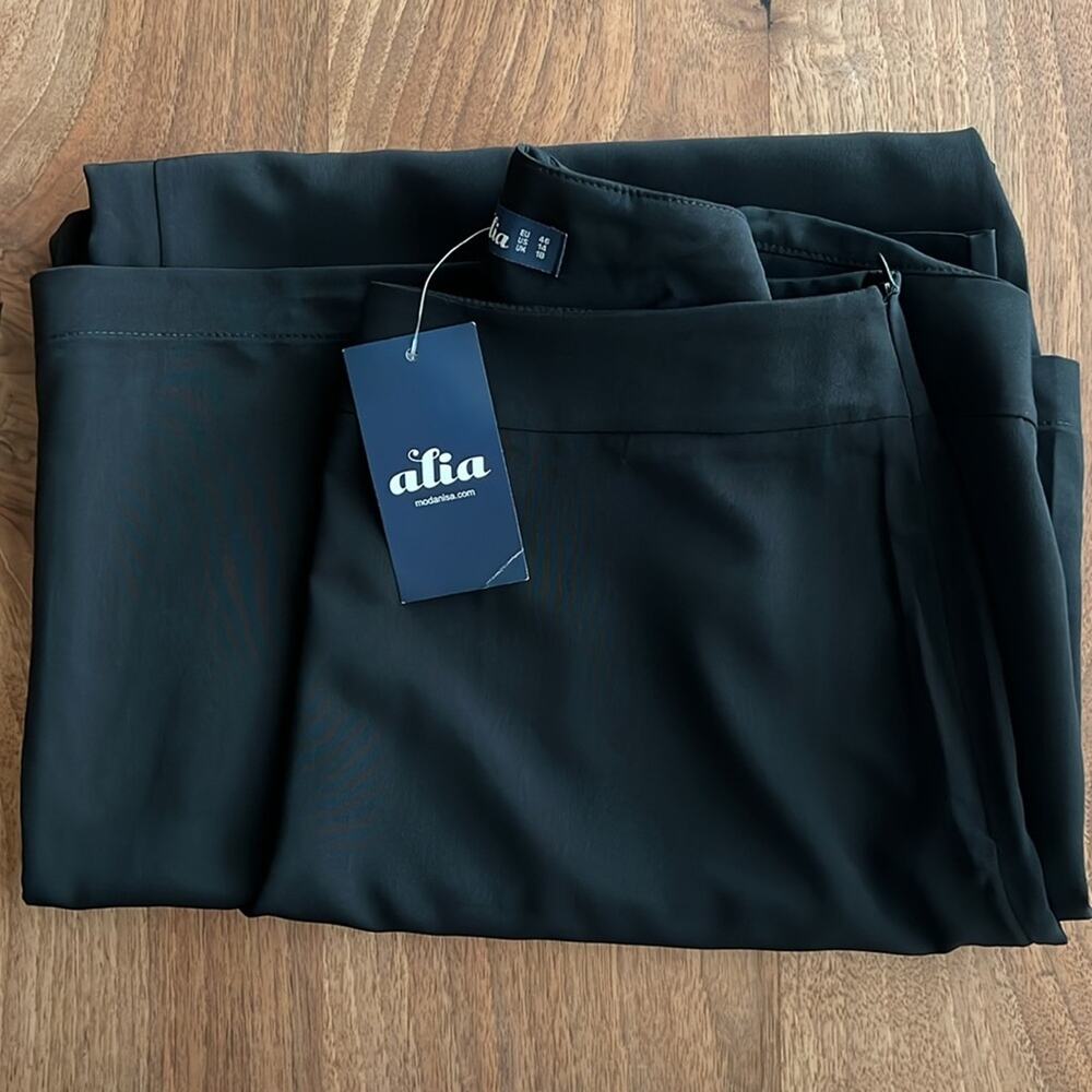 NWT Alia Suit Pants Size 14 in Black